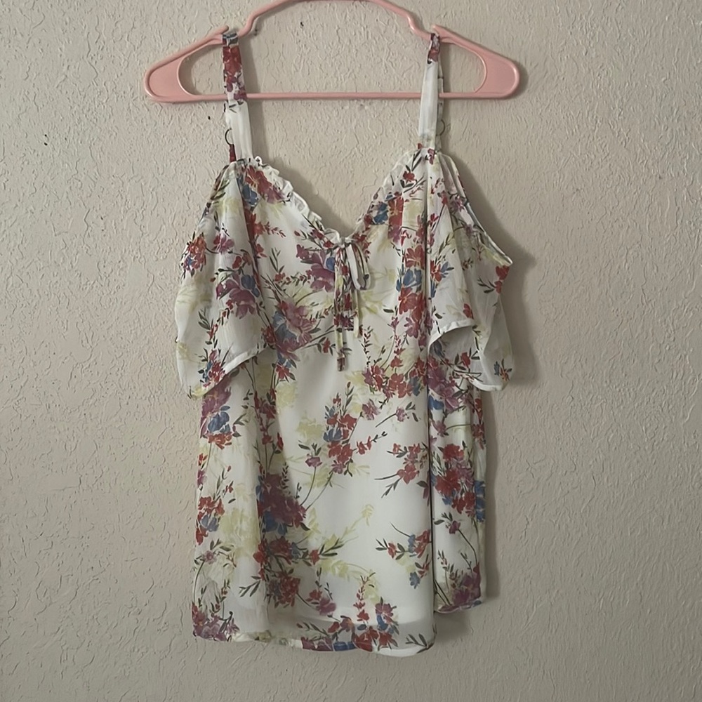 Maurice’s women’s blouse